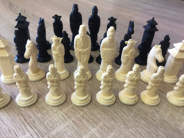 figured vintage soviet chess pieces set