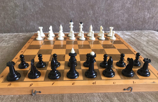 bluebox_chess4.jpg