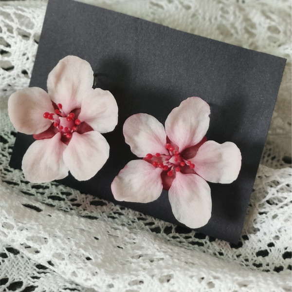 Floral earrings Sakura