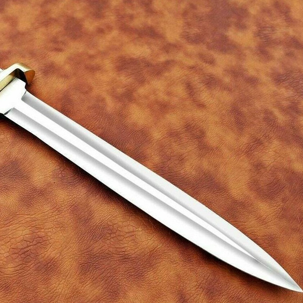 Custom Handmade Steel Dagger Hunting Knife.jpg