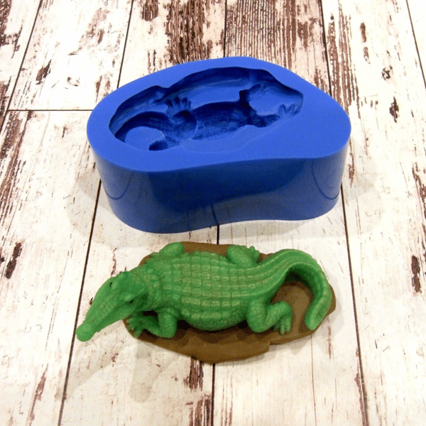 Crocodile soap and silicone mold