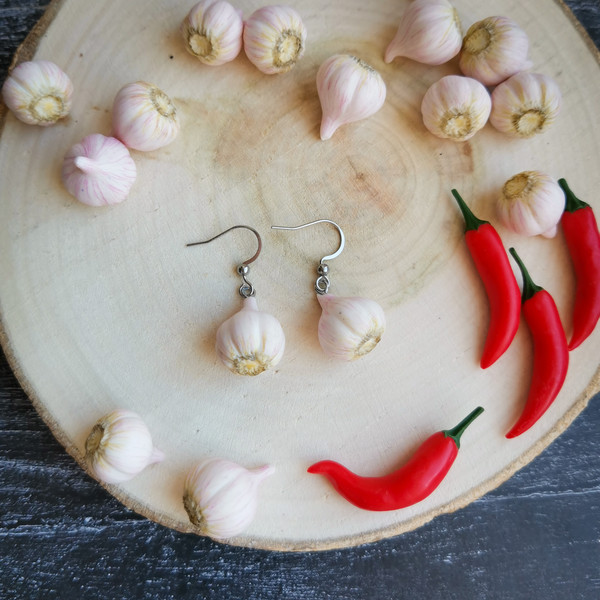 garlic earrings4.jpg