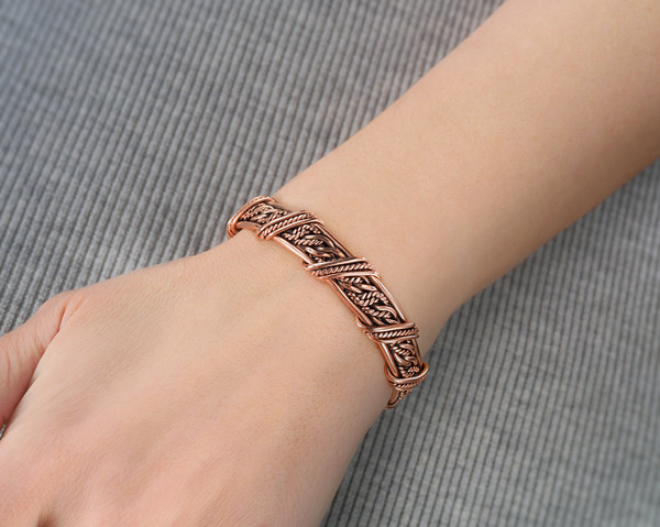copper wire wrapped bracelet handmade jewelry (1).jpeg