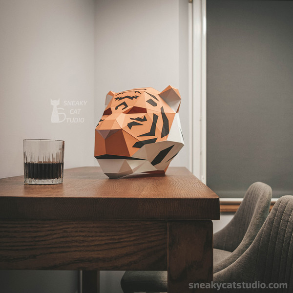 tiger-mask-papercraft-cosplay- halloween-paper-sculpture-decor-low-poly-3d-origami-geometric-diy-2.jpg