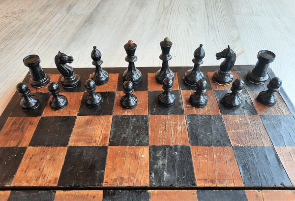 30e_chess4.jpg