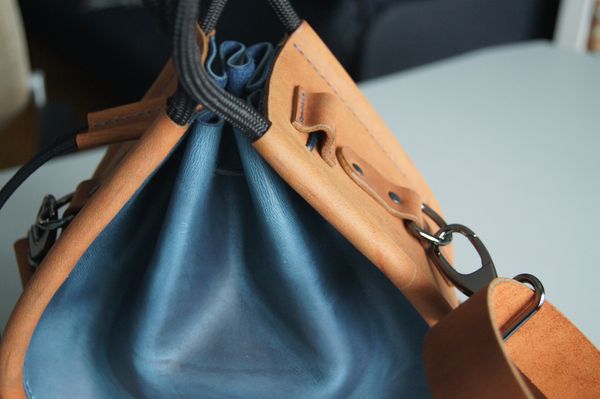 Leather drawstring bucket bag pattern PDF - Inspire Uplift