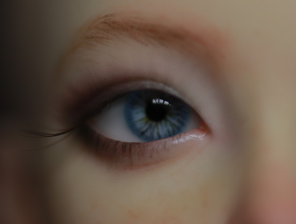 blue bjd doll eyes