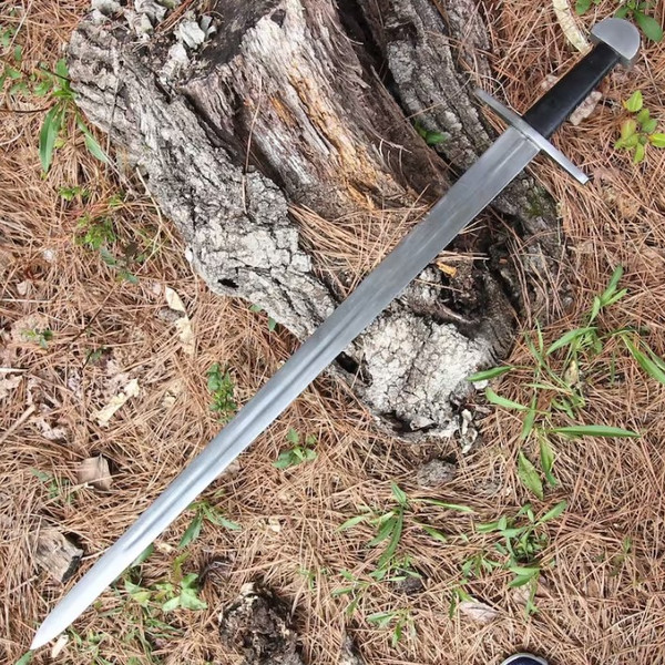 Authentic Viking Long Sword 2.jpg