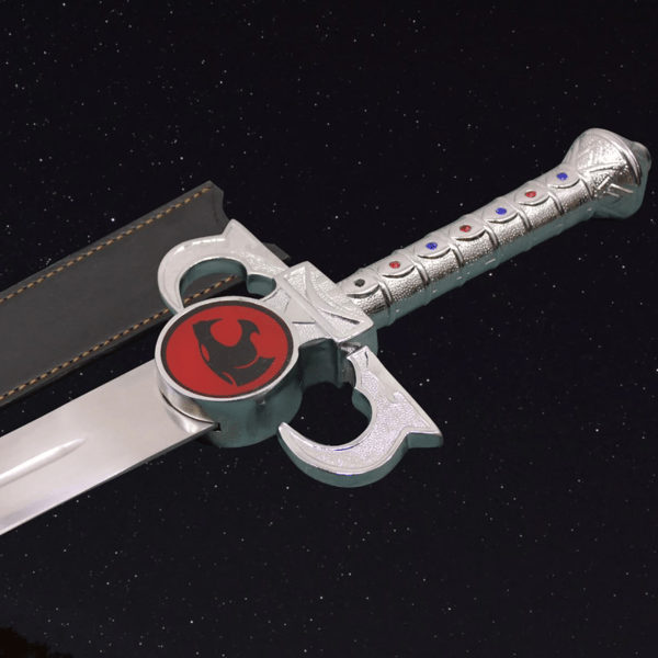 Thundercat Lionio Sword of Omen2.jpg
