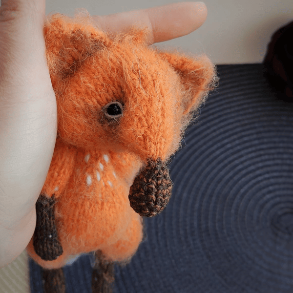 Fox knitting pattern toy amigurumi animal5.jpg