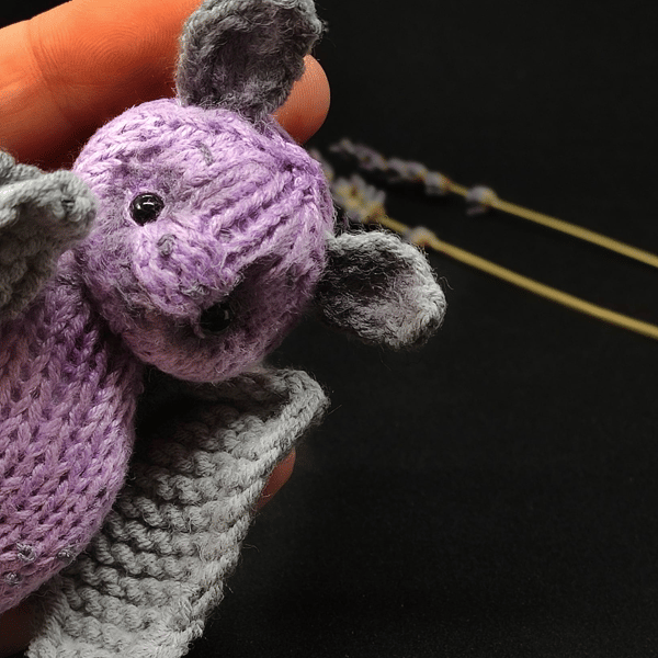 Bat Knitting Pattern, cute toy knitting pattern, halloween toy pattern, mouse knitting tutorial, bat knitting guide DIY 8.jpg