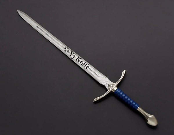 Hobbit Glamdring LORD OF THE RING SWORDS  (2).jpg