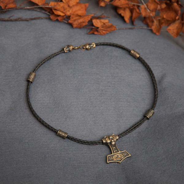 black-leather-mjolnir-necklace