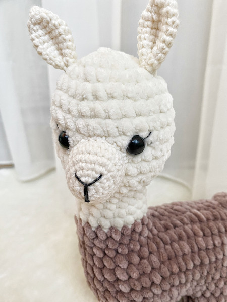 Crochet alpaca