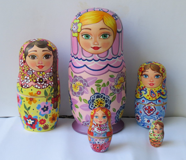 multicolor floral russian dolls matryoshka 5 piecs