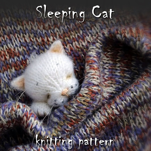 Sleeping cat knitting pattern, cute kitten brooch, amigurumi cat, stuffed cat toy pattern, giftt for her, cat toy guide 1.jpeg
