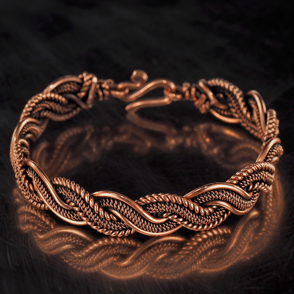 copper wire wrapped bracelet (1).jpeg