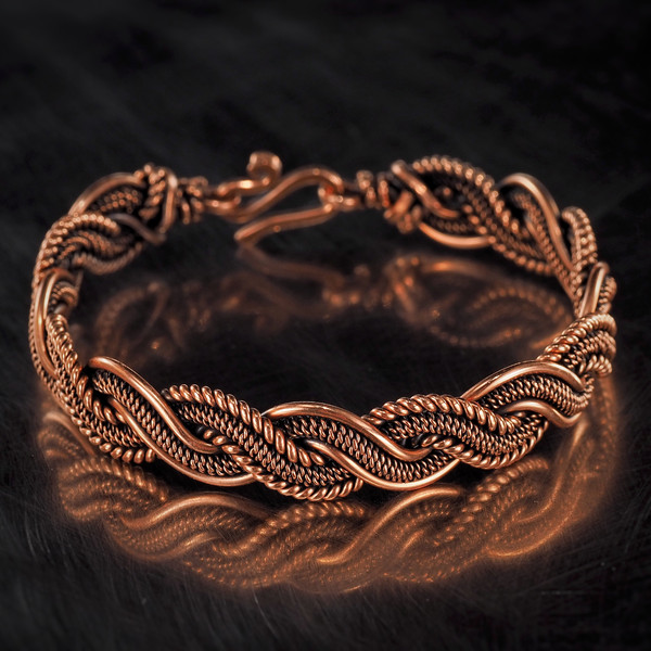 copper wire wrapped bracelet (6).jpeg