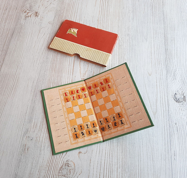 soviet latvian pocket travel chess set vintage