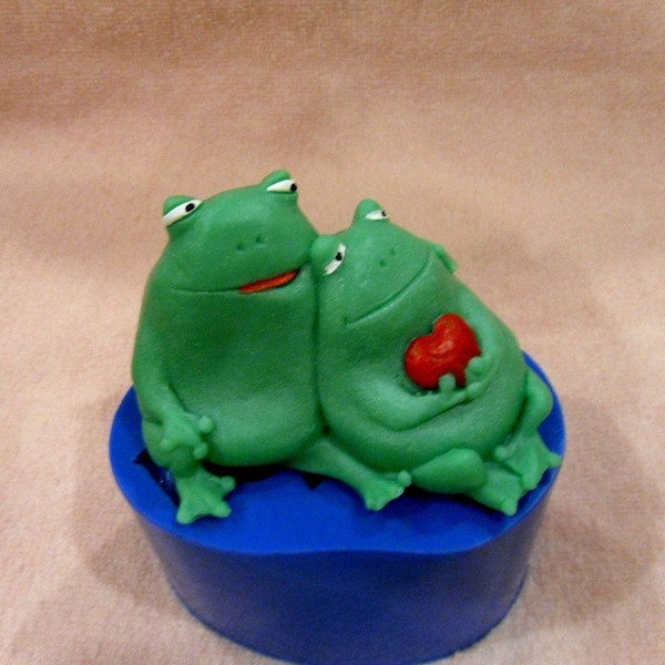 Frog lovers soap and silicone mold 5