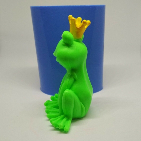 Frog princess soap and silicone mold 4