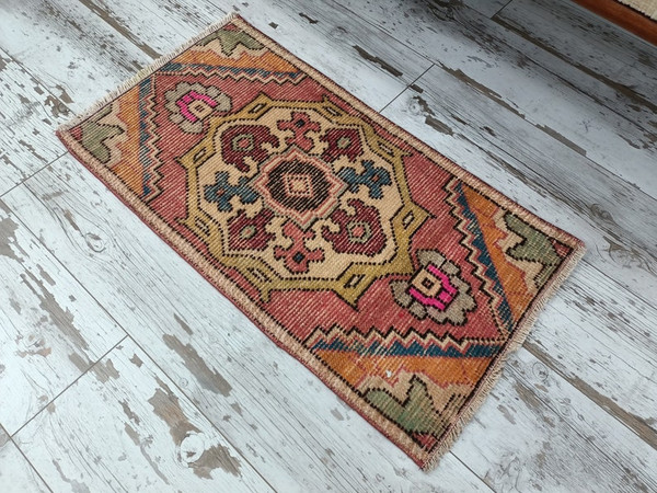pastel rug, bath mat runner, miniature rug, kitchen mat, turkish vintage rug, small rug, shoe mat, porch mat, wool rug03.jpg