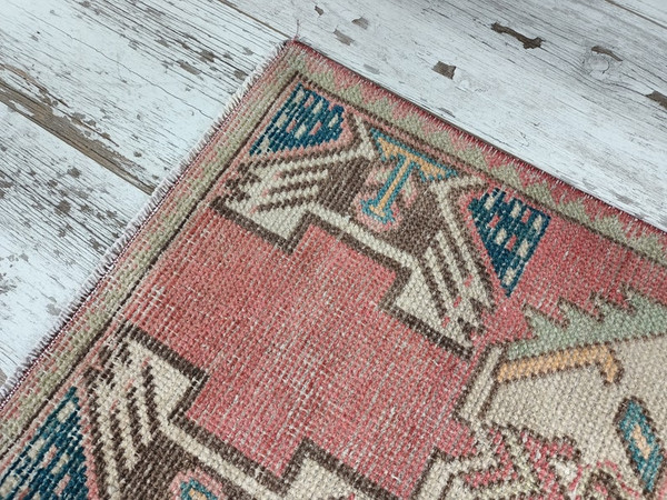 wool mat, pink mat, vintage rug, carpet mat, yoga mat, turkish rug, floor mat, ethnic mat8.jpg