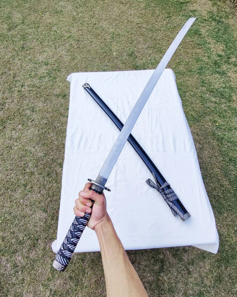 Katana sword orignal.jpg