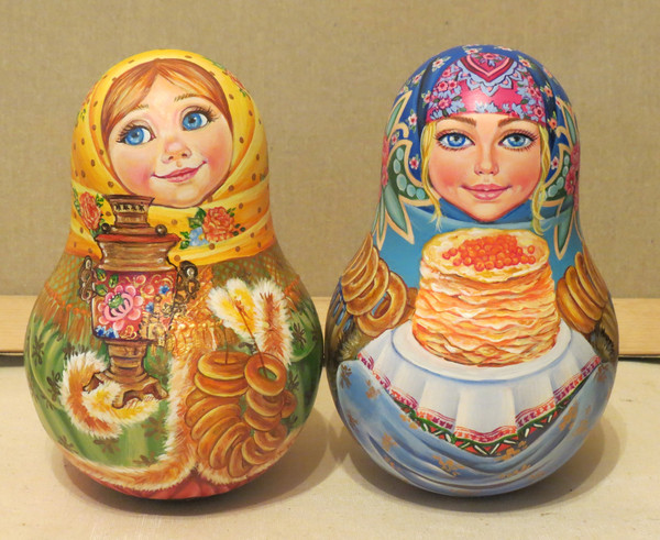 traditional russian dolls roly poly nevalyashka toy