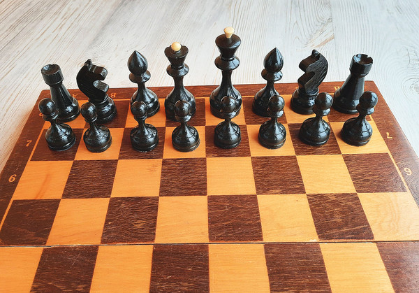 simple_chess_middle9+++.jpg