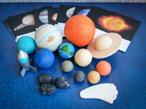 solar system model.jpg