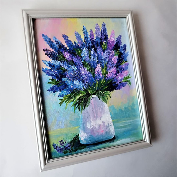Lavender-wall-art-flower-painting-vase-on-canvas-board-in-a-frame.jpg