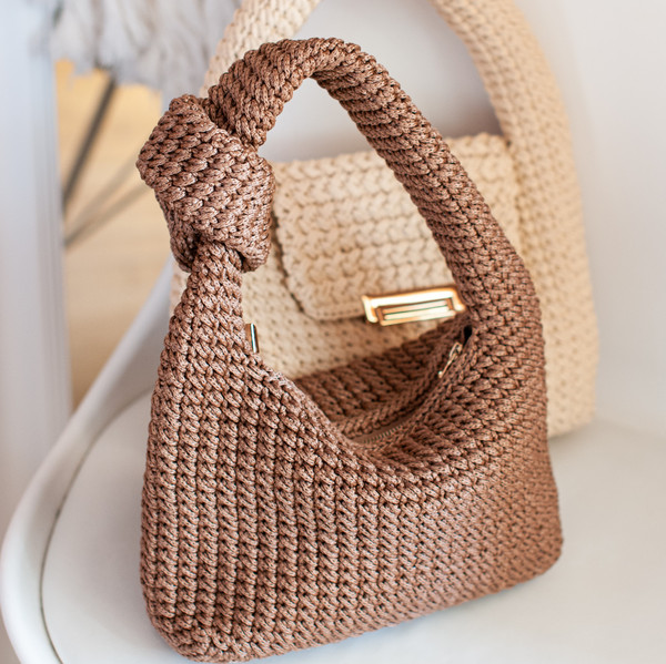 how to crochet bag.jpg