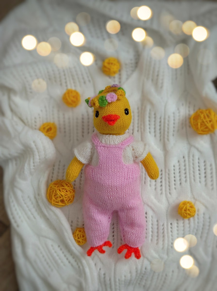 Chick knitting pattern by Ola Oslopova,Toy.jpeg
