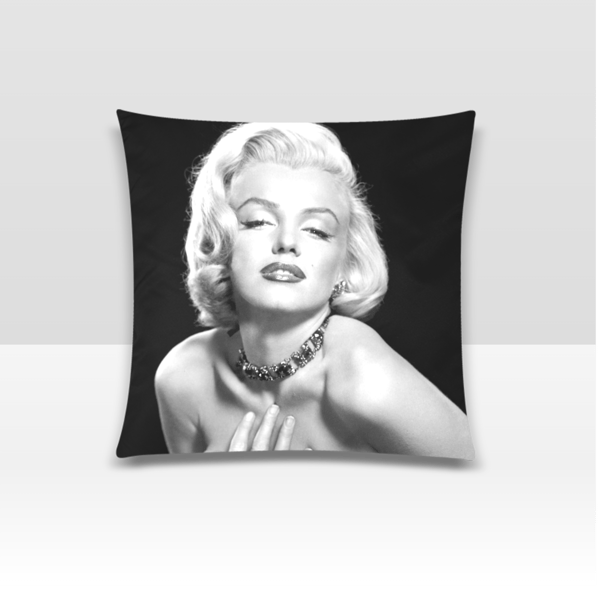 Marilyn Monroe Pillow Case.png