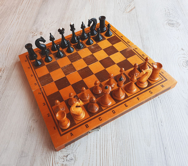 small wooden soviet mordovian chess set 1960s