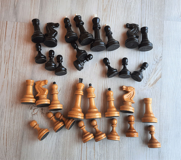 gm_chessmen3.jpg
