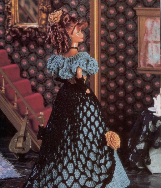 Fashion doll Barbie- late 19th century Reproduction Gown Crocheted (2).jpg