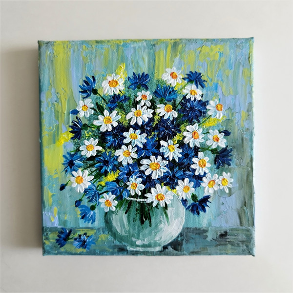 Impasto-painting-bouquet-of-flowers-daisies-cornflowers-on-canvas-small-wall-decor.jpg