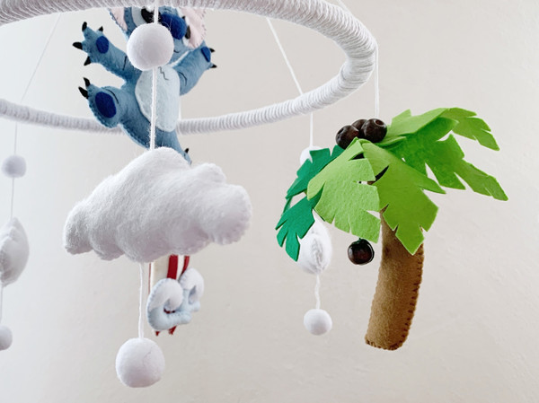 lilo-and-stitch-baby-nursery-crib-mobile-4.jpg