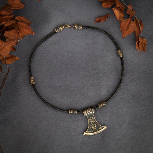 axe-leather-necklace
