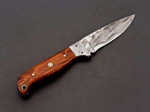 Wilderness-Warrior The-SK-204-US Custom-Handmade Damascus-Steel Skinner-Knife (4).jpg