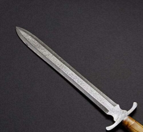 A-Sword-Fit-for-a-Viking-King Hand-Forged-Damascus-Steel-Battle-Ready-Longsword-with-Sheath (2).jpg