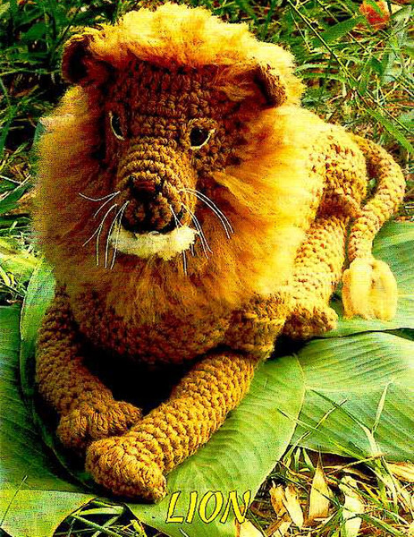 Lion Crochet pattern.jpg