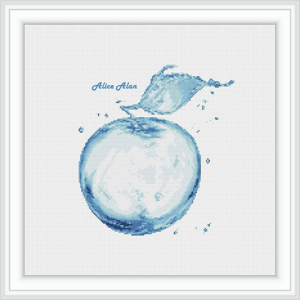 Apple_water_e1.jpg