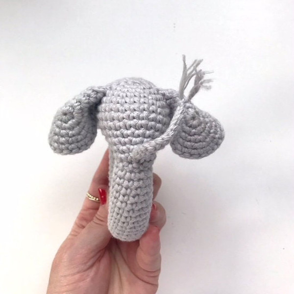 1080x1080_Crochet patter grasping toy baby elephant  Häkel Anleitung Greifling Eddie Elefant Amigurumi Sprache Deutsch + english   PDF - 3.jpg
