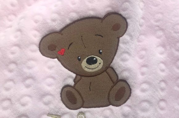 Teddy-Bear-Embroidery-12024362-580x383.jpg
