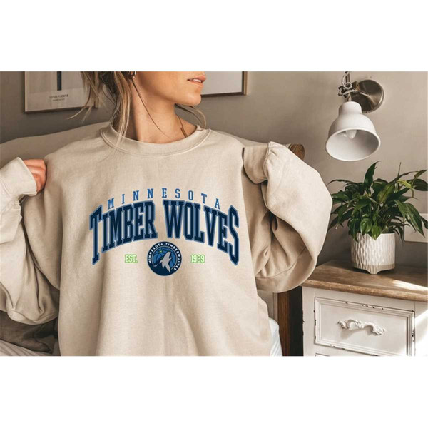 Vintage Minnesota Timberwolve Sweatshirt T-shirt Minnesota 