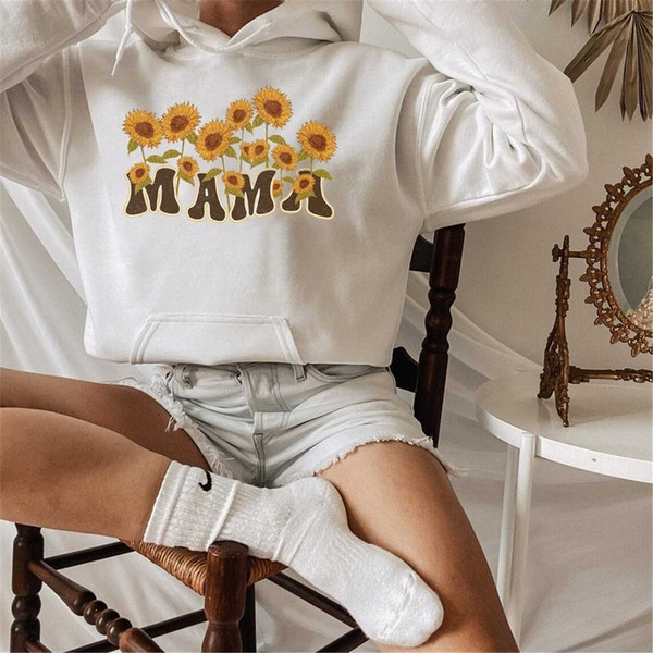 https://www.inspireuplift.com/resizer/?image=https://cdn.inspireuplift.com/uploads/images/seller_products/1684086630_MR-155202304959-mama-floral-sweatshirt-flower-mom-shirt-mama-vibes-mothers-image-1.jpg&width=600&height=600&quality=90&format=auto&fit=pad