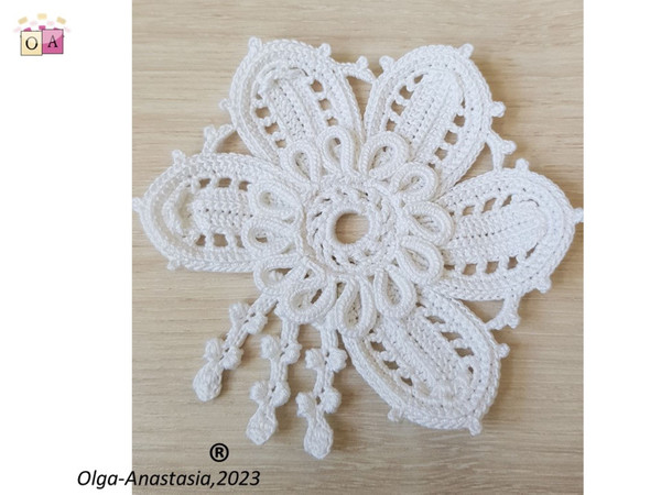 Double_layer_flower_crochet_pattern (7).jpg